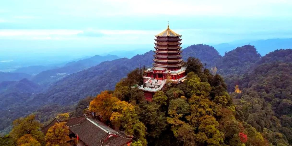 青城山