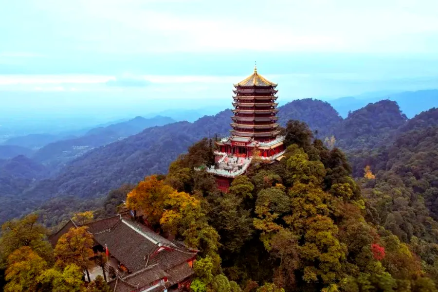 青城山